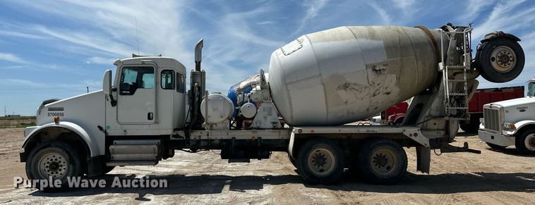 image for item NY9036 2008 Kenworth W900  ready mix truck