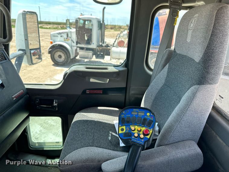 image for item NY9036 2008 Kenworth W900  ready mix truck