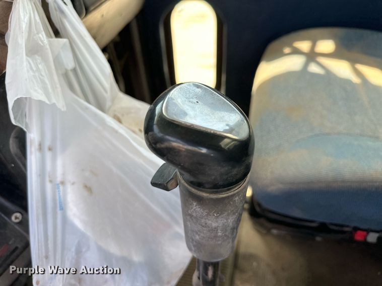 image for item NY9037 1996 Peterbilt  semi truck