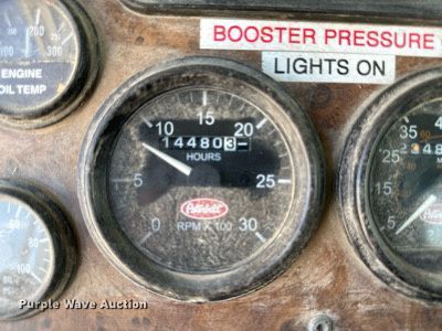 image for item NY9038 2003 Peterbilt 357  ready mix truck