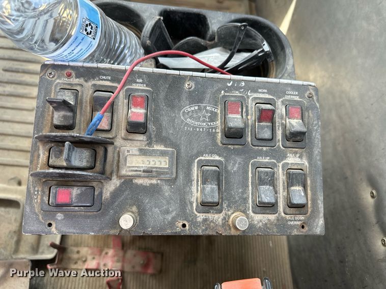 image for item NY9038 2003 Peterbilt 357  ready mix truck