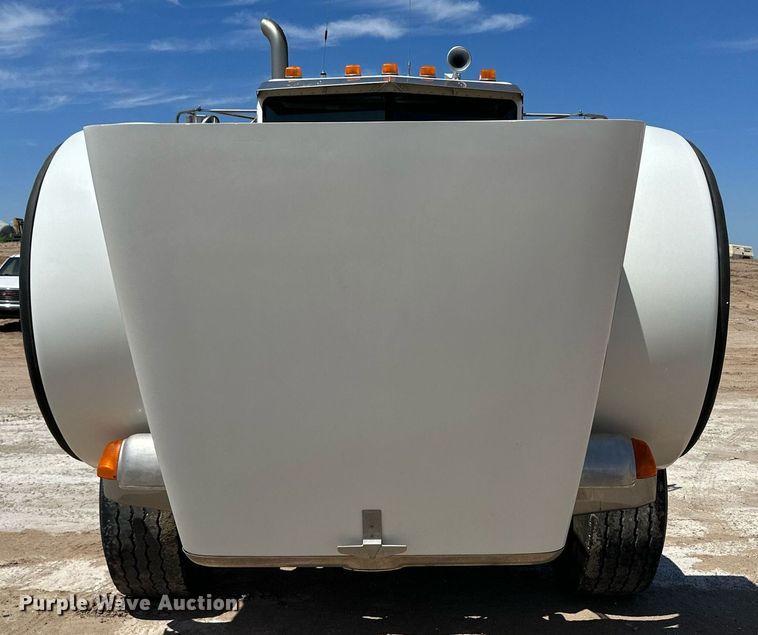 image for item NY9038 2003 Peterbilt 357  ready mix truck