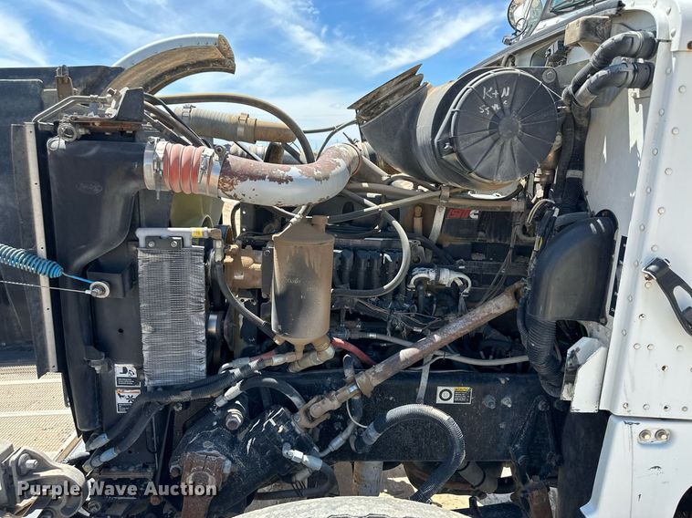 image for item NY9038 2003 Peterbilt 357  ready mix truck