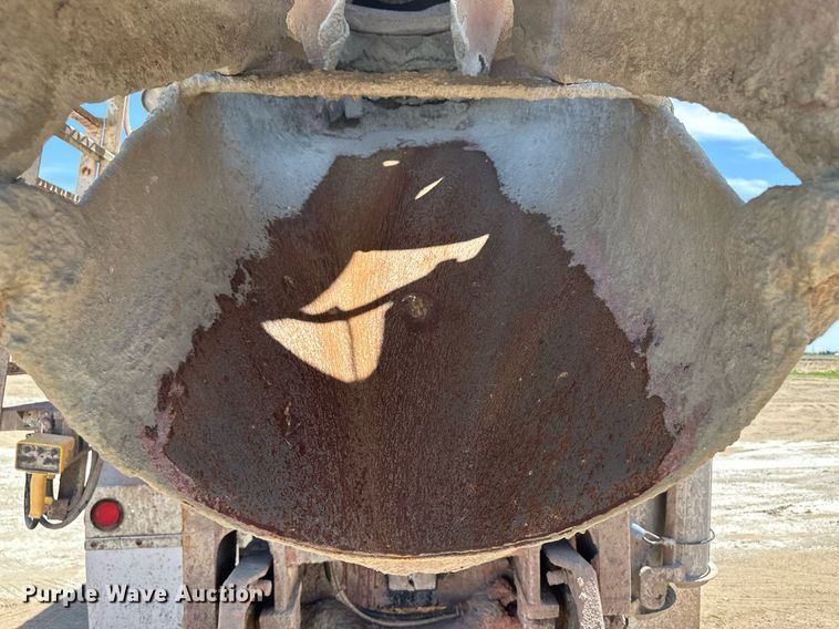 image for item NY9038 2003 Peterbilt 357  ready mix truck