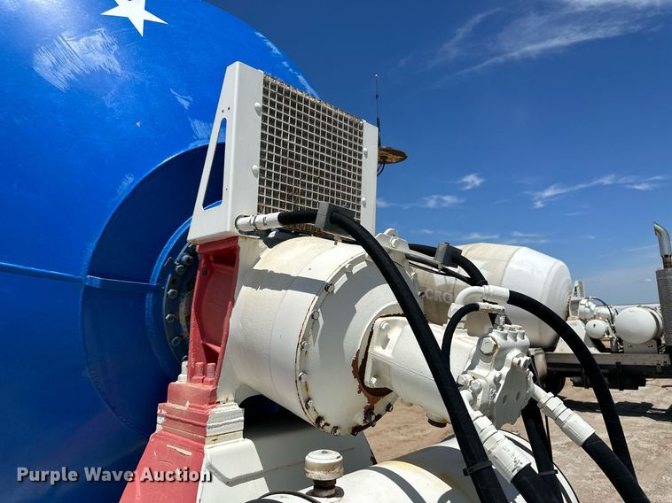 image for item NY9038 2003 Peterbilt 357  ready mix truck