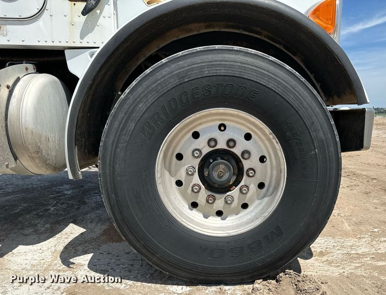 image for item NY9038 2003 Peterbilt 357  ready mix truck