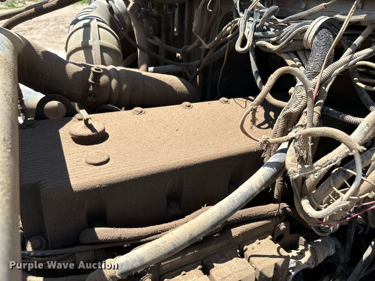 image for item NY9039 2000 Western Star 4800  dump truck