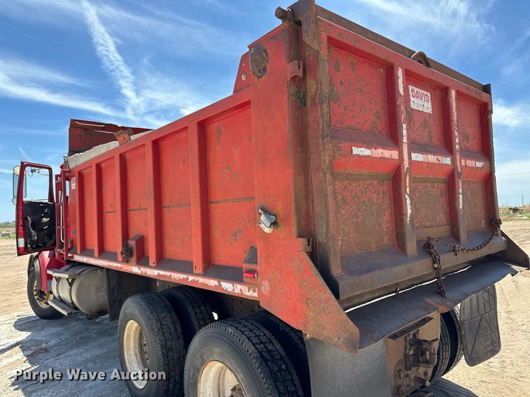 image for item NY9039 2000 Western Star 4800  dump truck