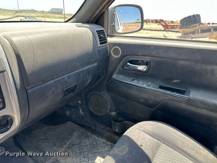 image for item NY9040 2008 GMC Canyon  Crew Cab pickup truck