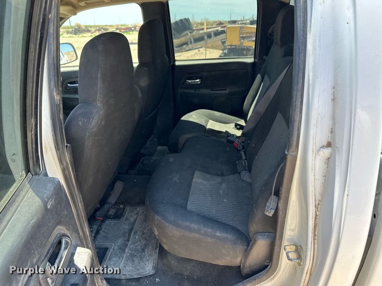 image for item NY9040 2008 GMC Canyon  Crew Cab pickup truck