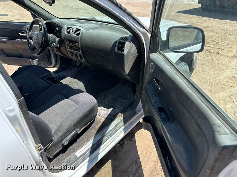 image for item NY9040 2008 GMC Canyon  Crew Cab pickup truck