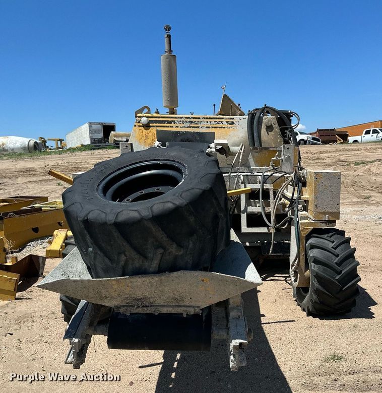 image for item NY9041 Easi-pour  curb machine