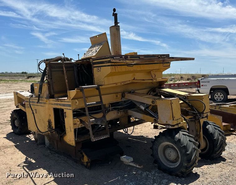 image for item NY9041 Easi-pour  curb machine