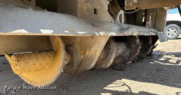 image for item NY9041 Easi-pour  curb machine