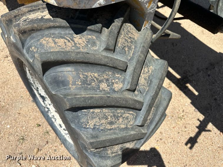 image for item NY9041 Easi-pour  curb machine