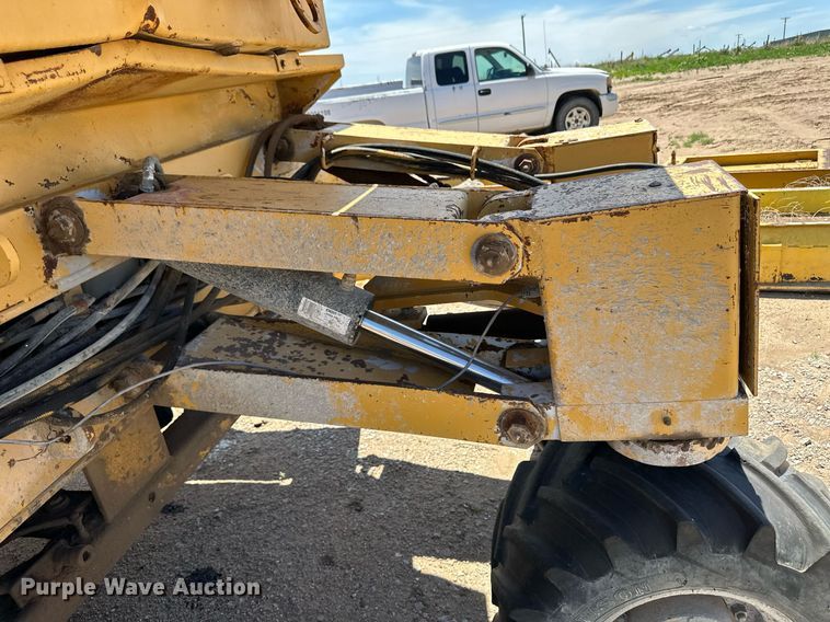 image for item NY9041 Easi-pour  curb machine