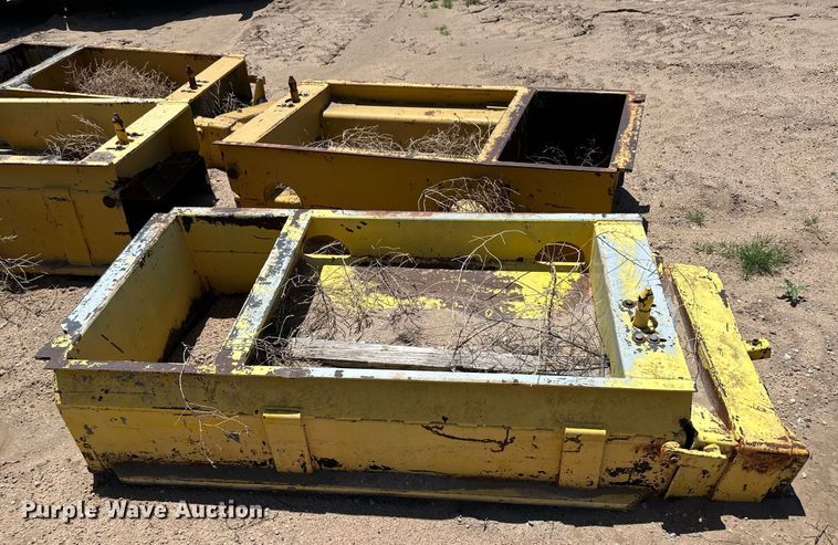 image for item NY9041 Easi-pour  curb machine