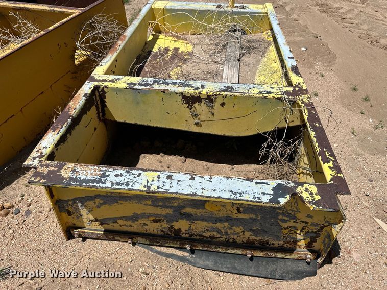 image for item NY9041 Easi-pour  curb machine