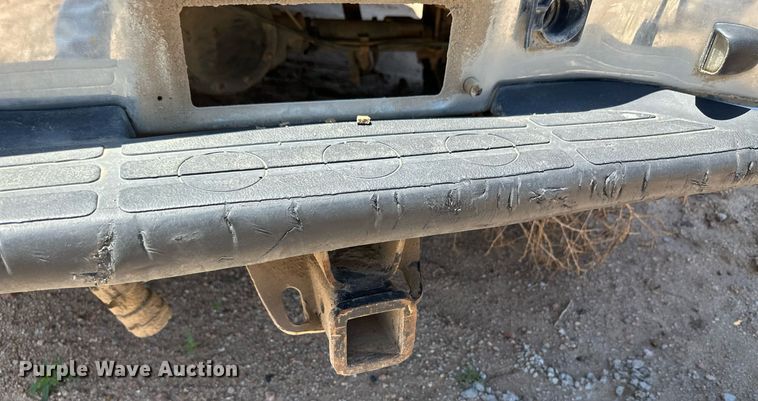 image for item NY9042 2004 GMC Sierra 1500  Ext. Cab pickup truck