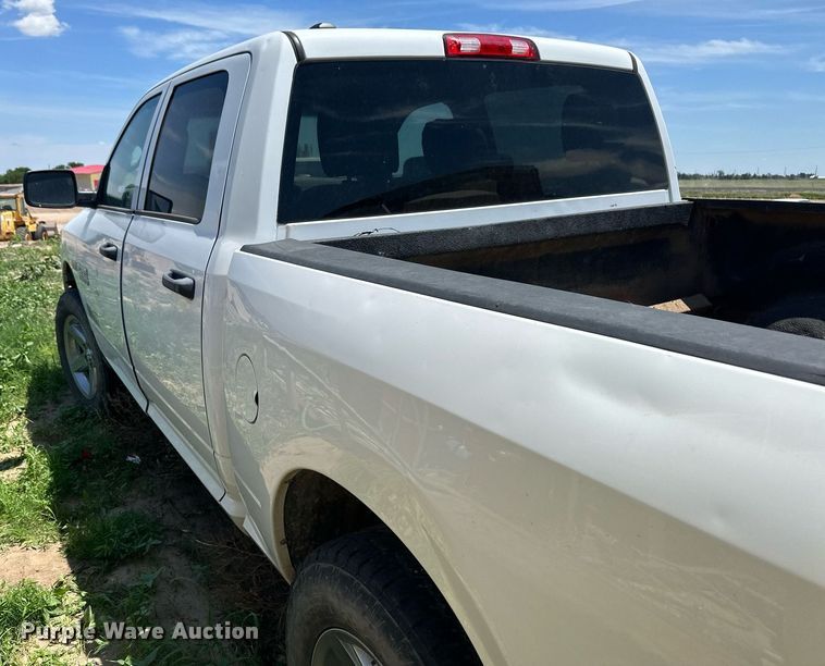 image for item NY9044 2016 Dodge Ram 1500  Crew Cab pickup truck