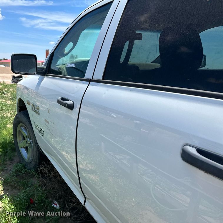 image for item NY9044 2016 Dodge Ram 1500  Crew Cab pickup truck