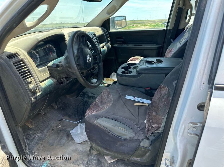 image for item NY9044 2016 Dodge Ram 1500  Crew Cab pickup truck