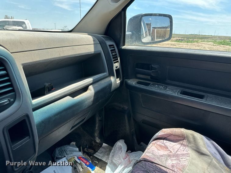 image for item NY9044 2016 Dodge Ram 1500  Crew Cab pickup truck