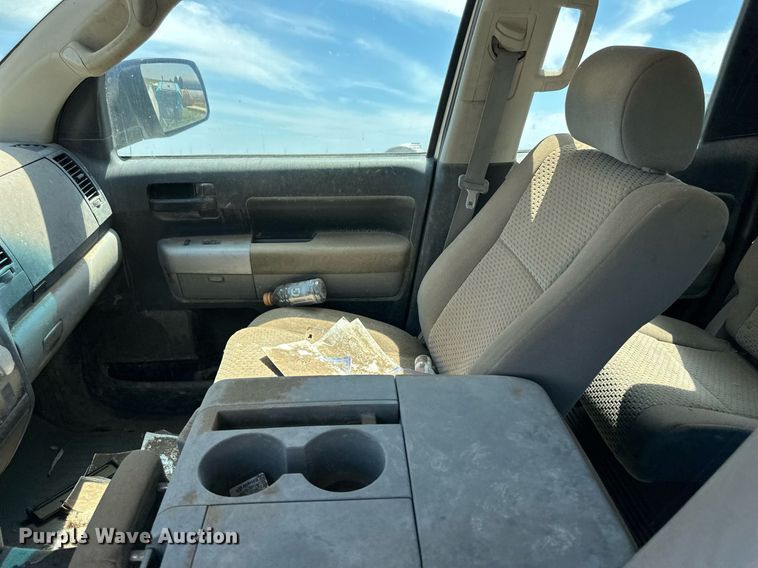 image for item NY9045 2007 Toyota Tundra  Double Cab pickup truck