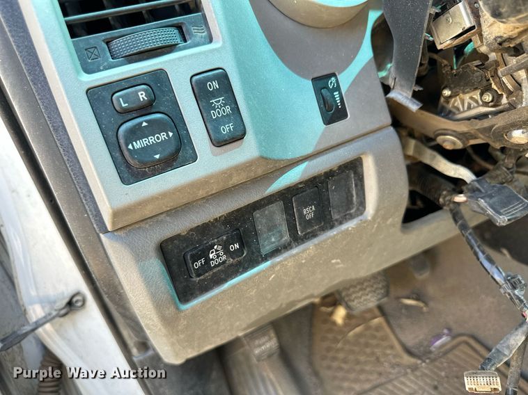 image for item NY9045 2007 Toyota Tundra  Double Cab pickup truck