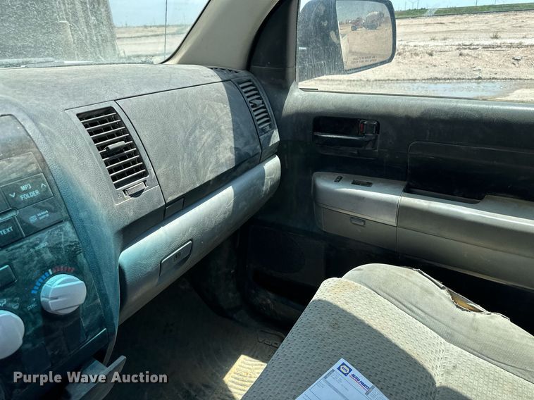 image for item NY9046 2007 Toyota Tundra  Double Cab pickup truck