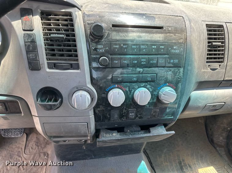 image for item NY9046 2007 Toyota Tundra  Double Cab pickup truck