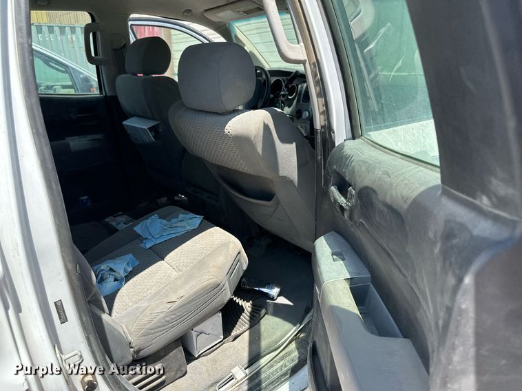 image for item NY9046 2007 Toyota Tundra  Double Cab pickup truck