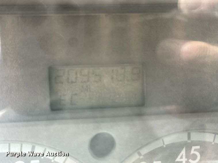 image for item NY9047 2006 Sterling L9500  ready mix truck