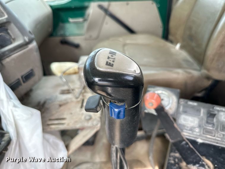 image for item NY9047 2006 Sterling L9500  ready mix truck