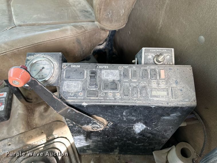 image for item NY9047 2006 Sterling L9500  ready mix truck