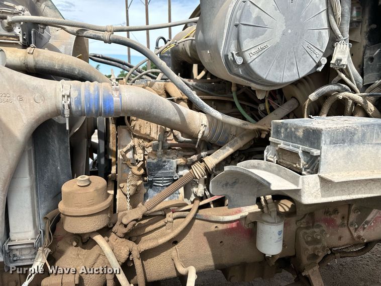 image for item NY9047 2006 Sterling L9500  ready mix truck