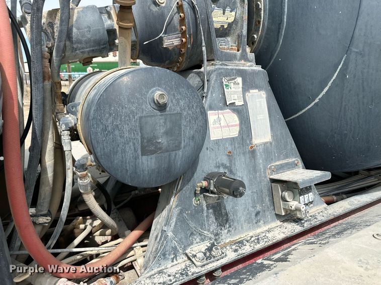 image for item NY9047 2006 Sterling L9500  ready mix truck