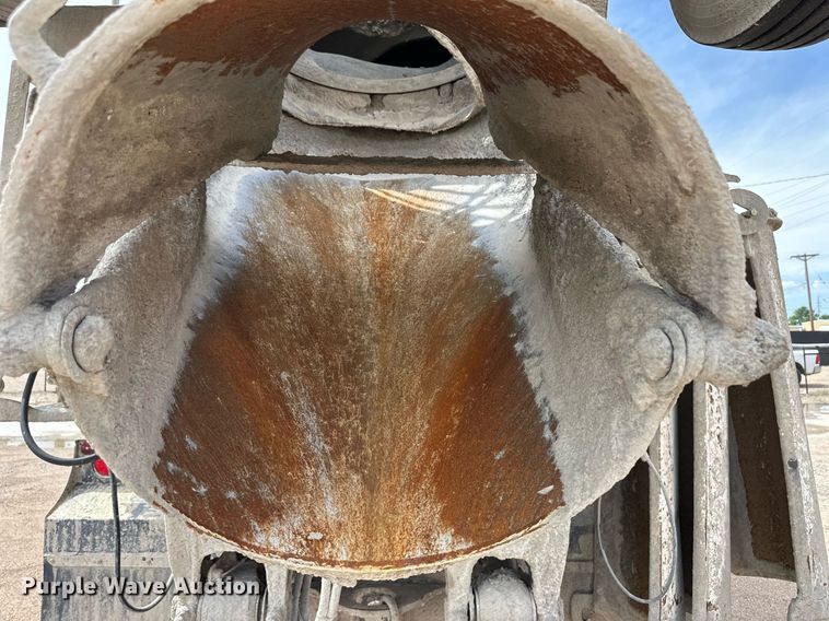 image for item NY9047 2006 Sterling L9500  ready mix truck