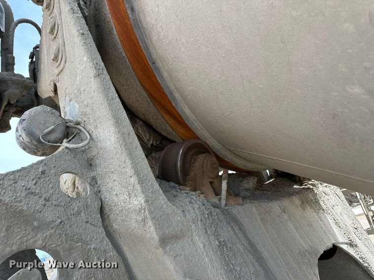 image for item NY9047 2006 Sterling L9500  ready mix truck