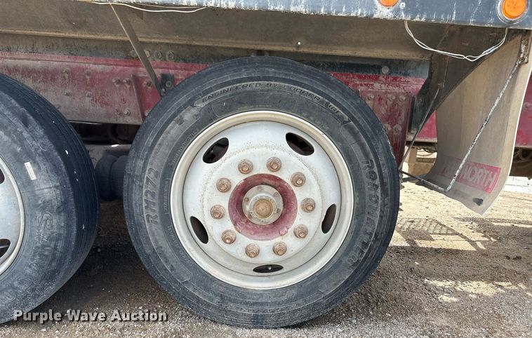 image for item NY9047 2006 Sterling L9500  ready mix truck