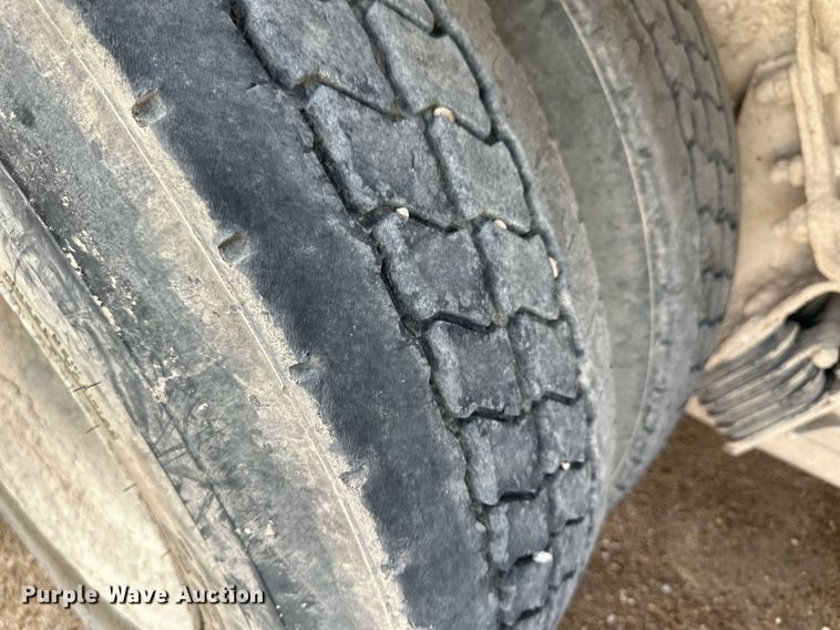 image for item NY9047 2006 Sterling L9500  ready mix truck