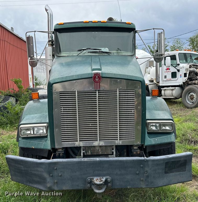 image for item NY9049 2003 Kenworth T800  ready mix truck