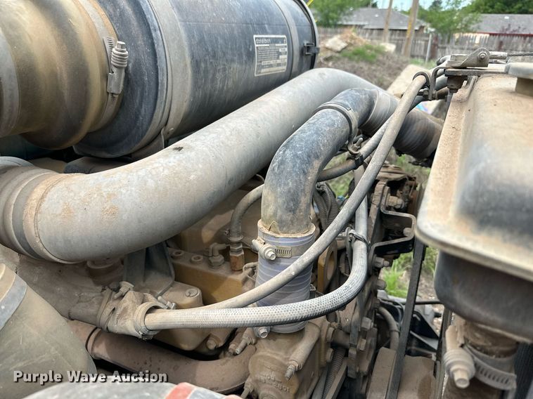 image for item NY9049 2003 Kenworth T800  ready mix truck