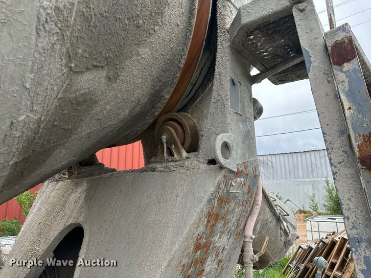 image for item NY9049 2003 Kenworth T800  ready mix truck