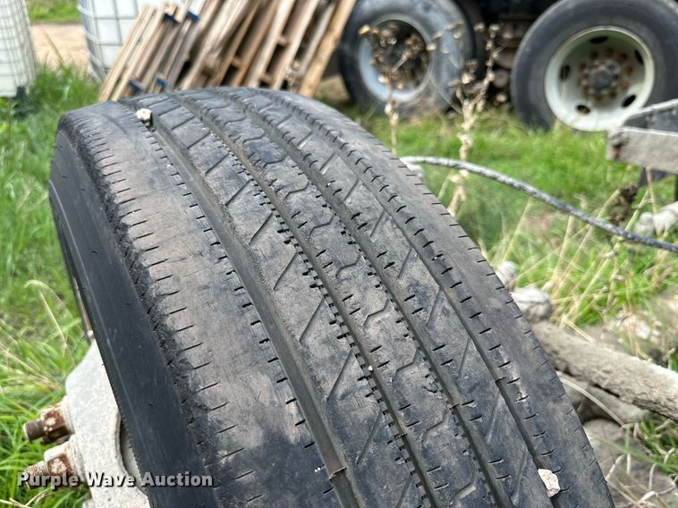 image for item NY9049 2003 Kenworth T800  ready mix truck