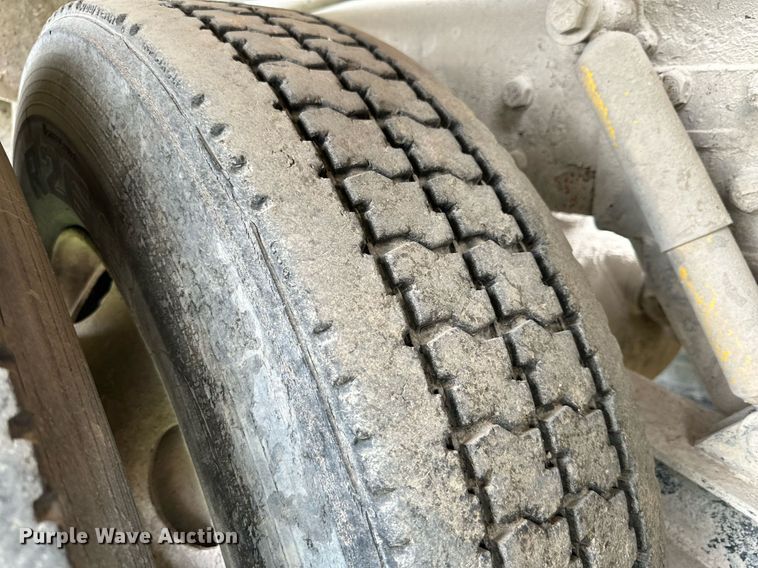 image for item NY9049 2003 Kenworth T800  ready mix truck