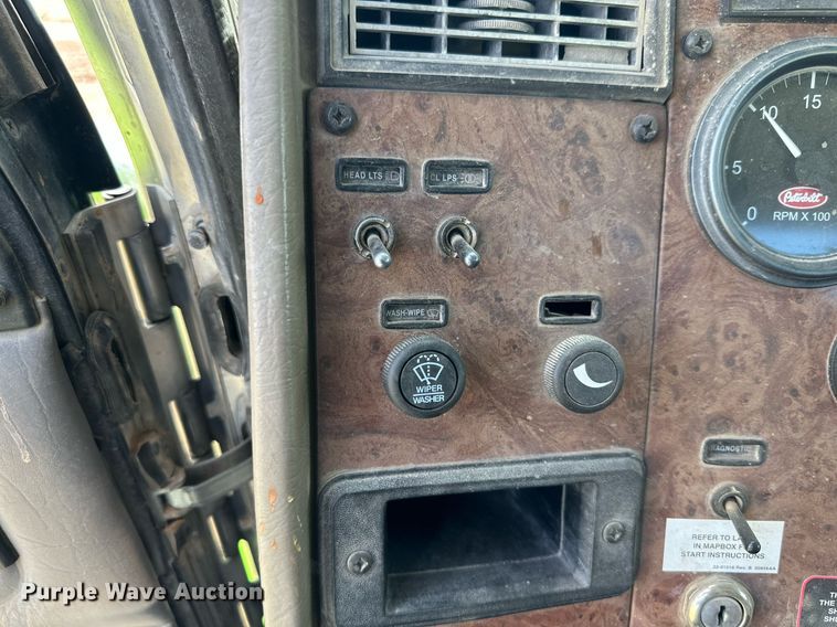 image for item NY9050 2006 Peterbilt 335  ready mix truck