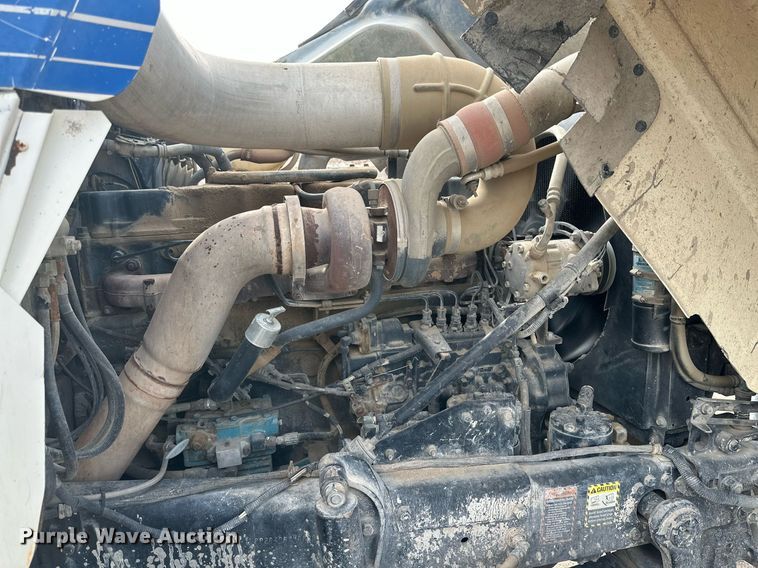 image for item NY9052 1998 Mack RD690S  ready mix truck