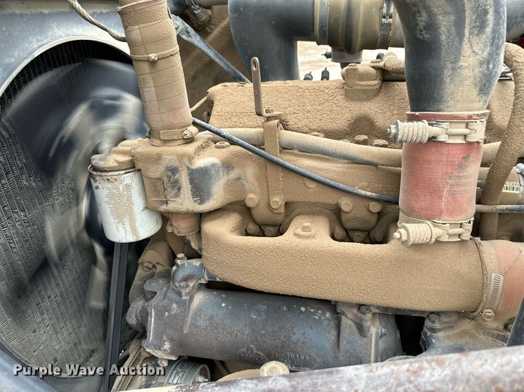 image for item NY9053 1991 Mack RB600  dump truck