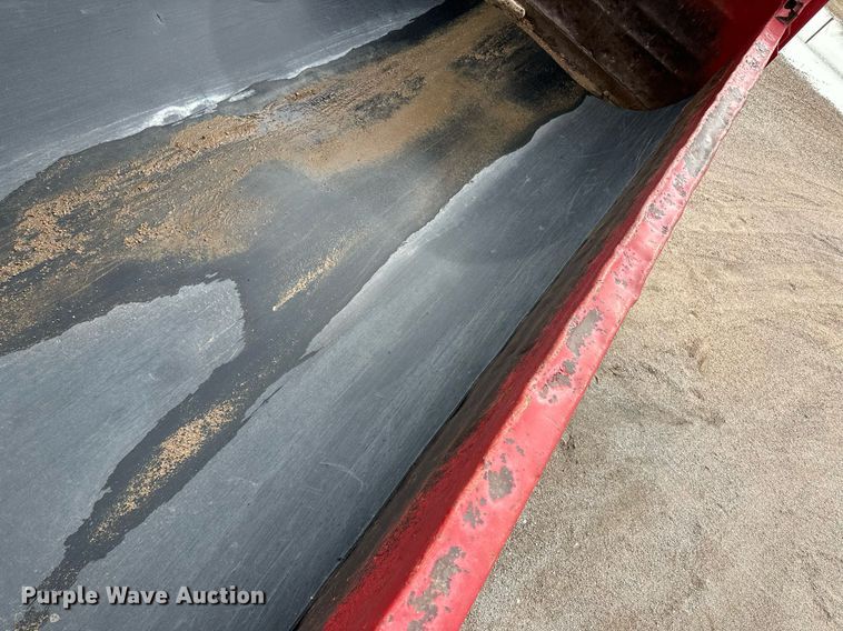 image for item NY9053 1991 Mack RB600  dump truck